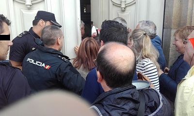 2016 06 16 ProtestaConvenioLimpezaDeputacionOurense05.jpg